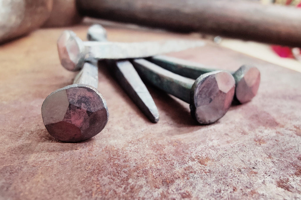 Blacksmith Wrought Nails: Clout Head Clinch Nails (Pack of 5)